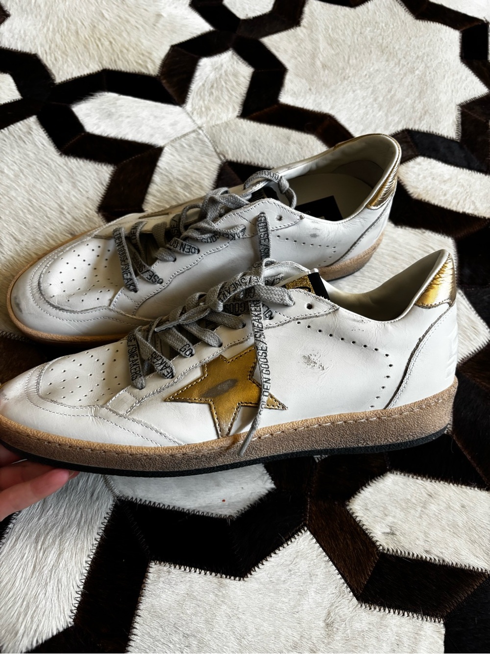 Golden Goose White Leather Sneakers with Gold Star Accent size 40